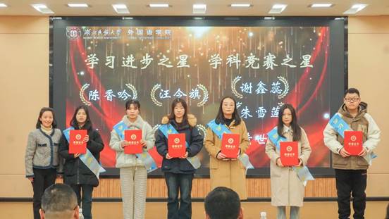 說明: 王覃輝 (22)