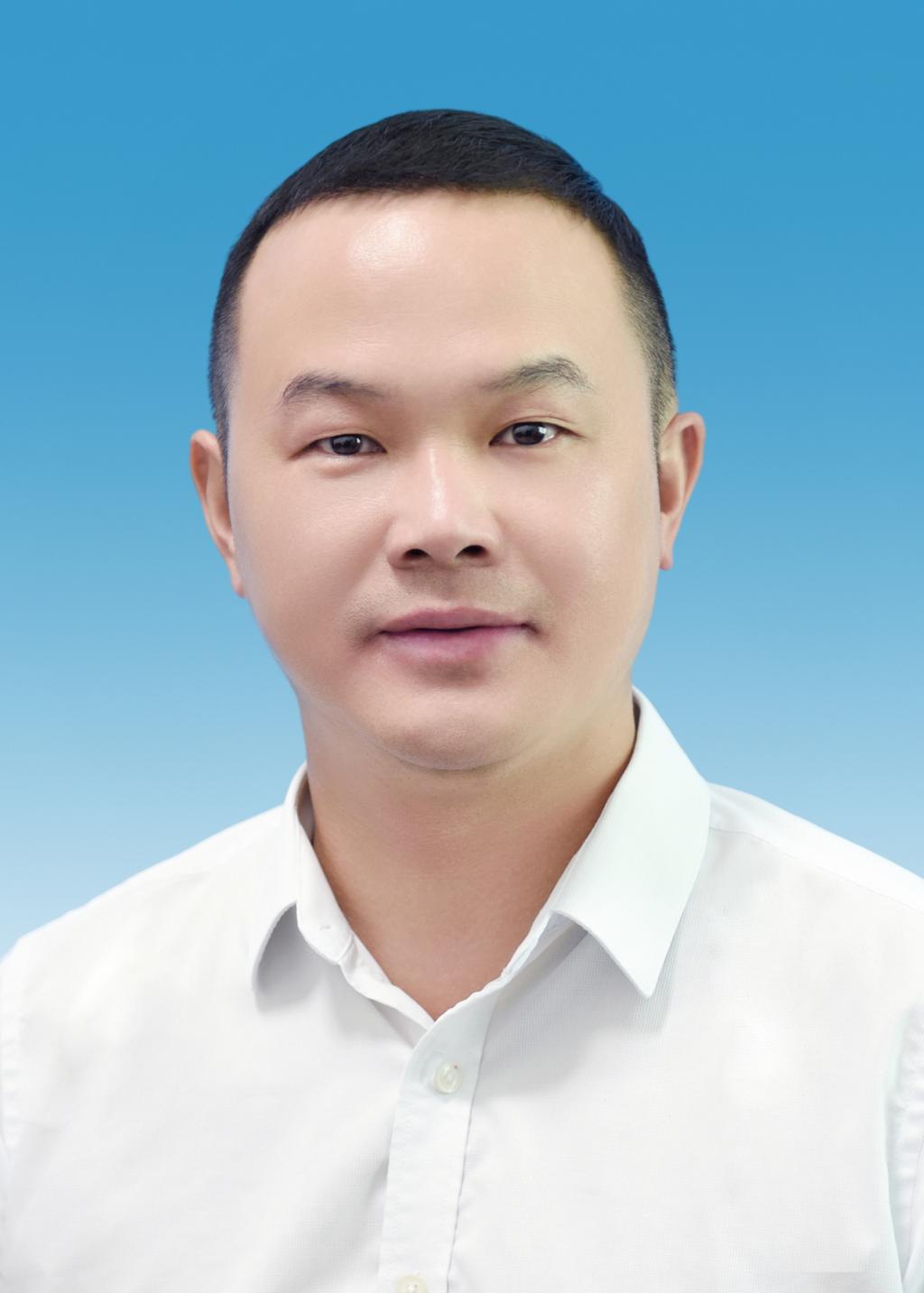 黨委委員、副主任 陳磊
