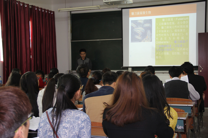 2015年生物科學(xué)與技術(shù)學(xué)院大學(xué)生科研訓(xùn)練計(jì)劃項(xiàng)目評審會成功舉行
