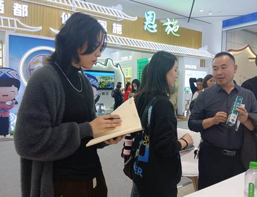 說明: C:\Users\86185\Documents\WeChat Files\vera94354982\FileStorage\Temp\4cf6da70c8b57160cc6ce15ec5cd1d8.jpg