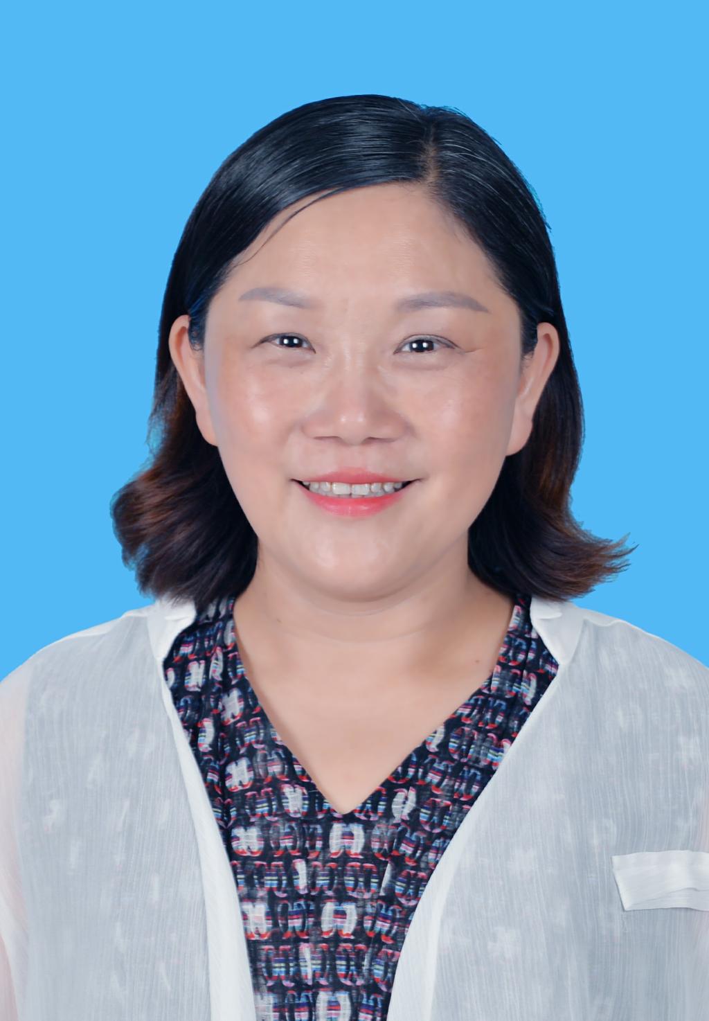 武 蕓
