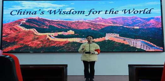 說明: 演講表演風(fēng)采 (2)